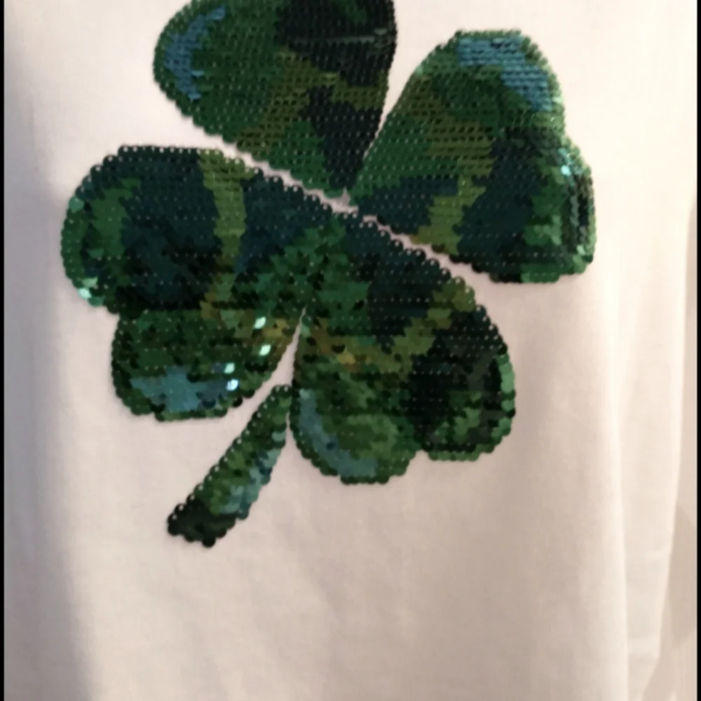 SOLD - Quaker Factory White Tee with Green Sequin Shamrock, Medium, NWT - Picture 3 of 7